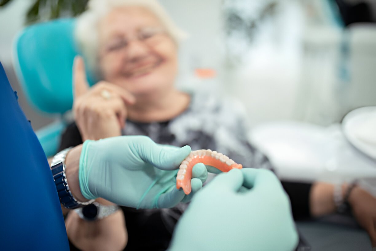 Exploring the Different Types of Dentures: Which One is Right for You?_1